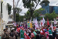 Tolak Besaran UMP, Buruh Datangi Kantor Gubernur Sumut