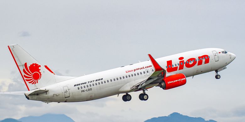 Pesawat Lion Air Boeing 737-800NG.