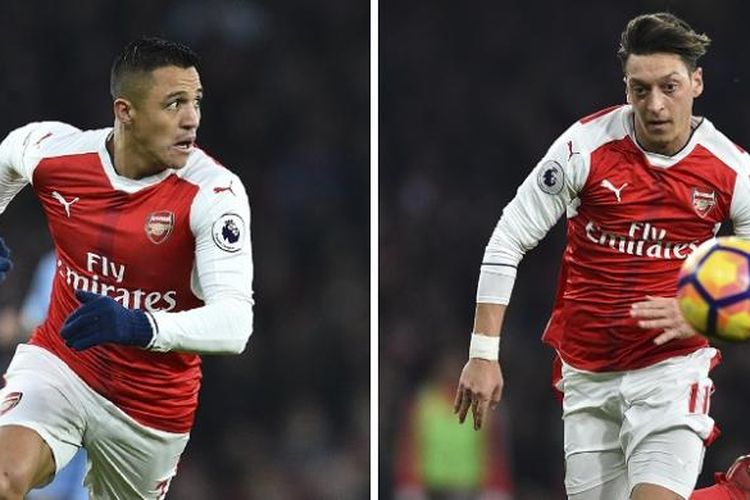 Dua pemain Arsenal, Alexis Sanchez dan Mesut Oezil. Keduanya dinilai berpotensi hengkang jika Arsenal gagal menyudahi Premier League 2016-2017 di urutan empat besar.