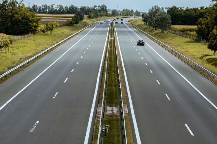 Ilustrasi jalan tol. 