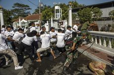 Kolaborasi Kadin dan SRC Bersihkan Kampung Batik Laweyan Bersama 500 Relawan