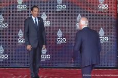 Datang Paling Akhir di Lokasi KTT G20, Joe Biden Lari Kecil Hampiri Jokowi