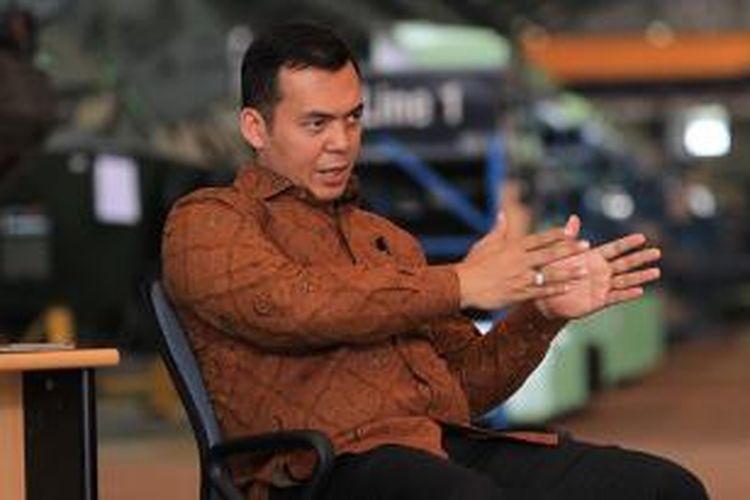Direktur Utama PT Pindad, Silmy Karim saat wawancara di PT Pindad, Bandung, Jawa Barat, Rabu (30/9/2015).