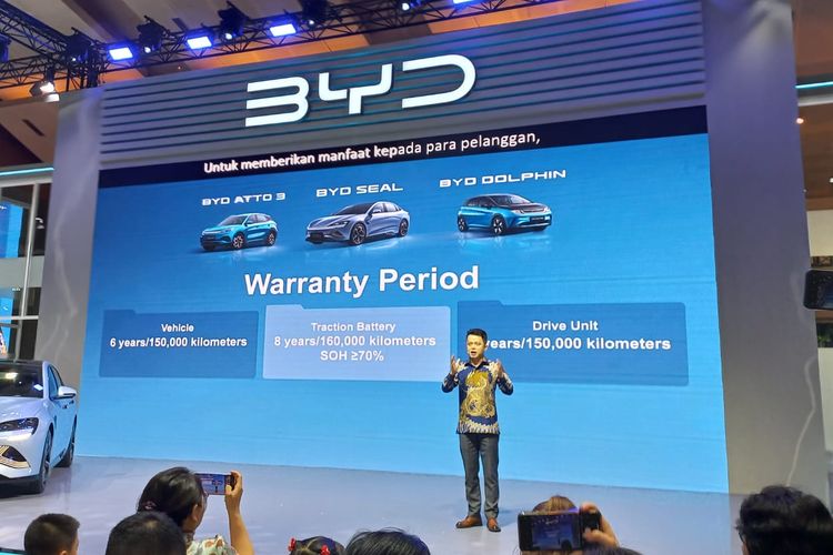 BYD umumkan harga resmi mobil listriknya di IIMS 2024