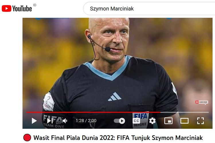 Tangkapan layar YouTube tentang sosok Szymon Marciniak.