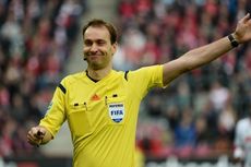 Wasit Bundesliga Minta Maaf karena Salah Ambil Keputusan