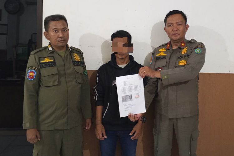 Viral Petugas “Diusir Warga”, Satpol PP Sidoarjo Buka Suara