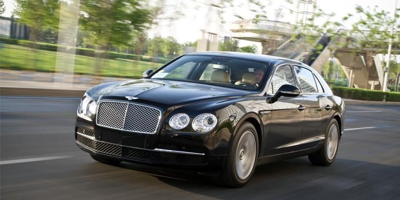 Bentley Flying Spur, terlaris di Indonesia.