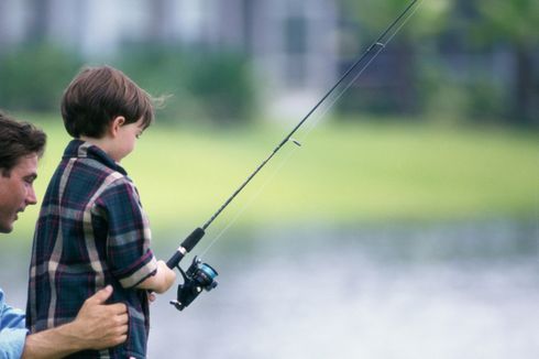 Berniat Mancing Ikan, Anak-anak Ini Malah Temukan Seplastik Sabu