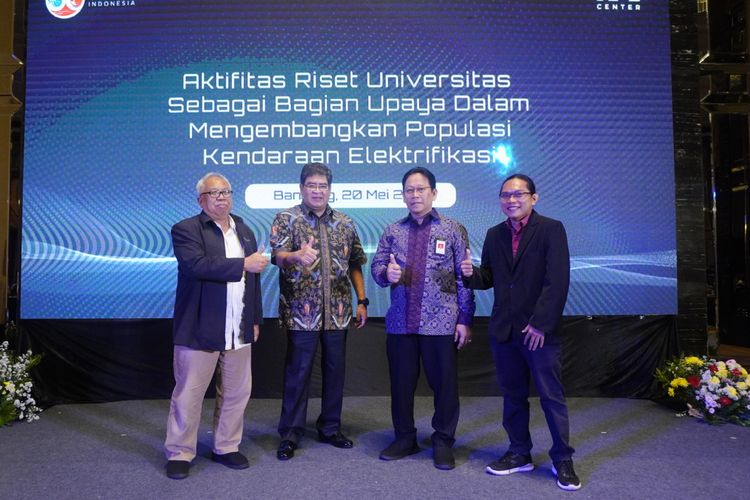 Seminar Elektrifikasi Toyota Indonesia