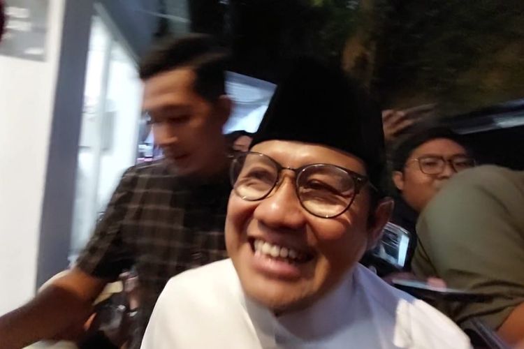 Calon wakil presiden nomor urut 1, Muhaimin Iskandar saat ditemui usai buka puasa bersama di Markas Tim Pemenangan Nasional Anies-Mahaimin (Timnas Amin) di Diponegoro, Menteng, Jakarta Pusat, Jumat (21/3/2024).