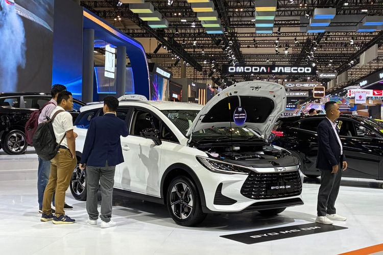 Kenapa Kredit Mobil Listrik Tak Dibedakan dengan Mobil Bensin?