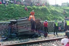 Kesaksian Warga Saat Mobil Tertabrak Kereta di Cianjur: Suaranya Keras Sekali