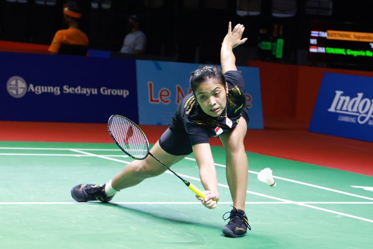 Pebulu tangkis tunggal putri Indonesia, Gregoria Mariska Tunjung, saat melakoni pertandingan Indonesia Open 2021 di Hotel Westin Resort Nusa Dua Bali, Indonesia, Selasa (23/11/2021).