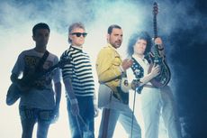 Drummer Queen Akhirnya Ungkap Penyebab Sacha Baron Cohen Batal Bintangi Bohemian Rhapsody