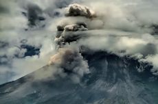 Gunung Merapi Luncurkan 3 Kali Awan Panas Guguran dan 9 Guguran Lava.