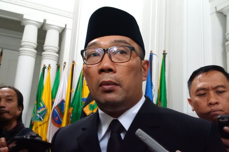 Gubernur Jawa Barat Ridwan Kamil saat ditemui di Gedung Sate, Jalan Diponegoro, Senin (26/11/2018). 