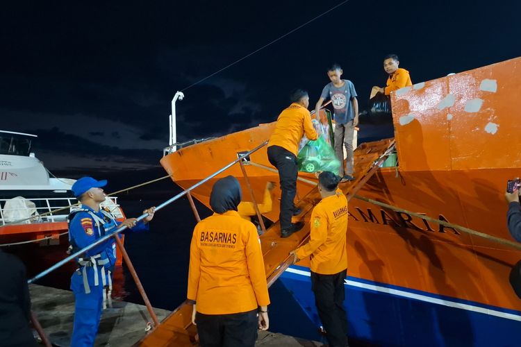 KM Bunda Maria Kandas di Perairan Tidore, 142 Penumpang Dievakuasi