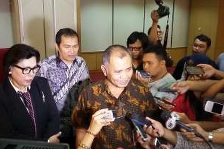 Ketua KPK Agus Rahardjo, dan para pimpinan KPK lainnya saat ditemui di Gedung KPK, Jakarta, Senin (29/2/2016).