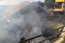 Rumah Pasangan Lansia di Lumajang Terbakar, Diduga Lupa Matikan Kompor usai Masak