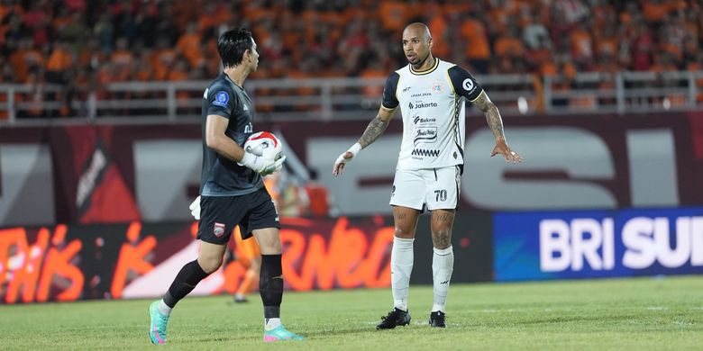 Persib dan Borneo FC Bersaing Ketat di Puncak Klasemen, Persija Tertinggal Tujuh Poin — image 5