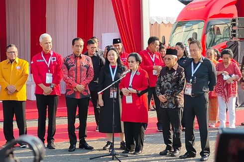 Didampingi Jokowi, Megawati Luncurkan Mobil Bioskop Keliling PDI-P