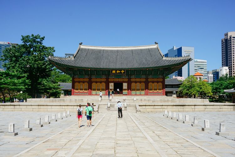 Ilustrasi Deoksugung Palace di Seoul, Korea Selatan.