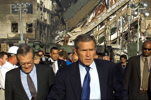 Bush Bela Keputusan Invasi Afghanistan pasca Serangan 9/11: 