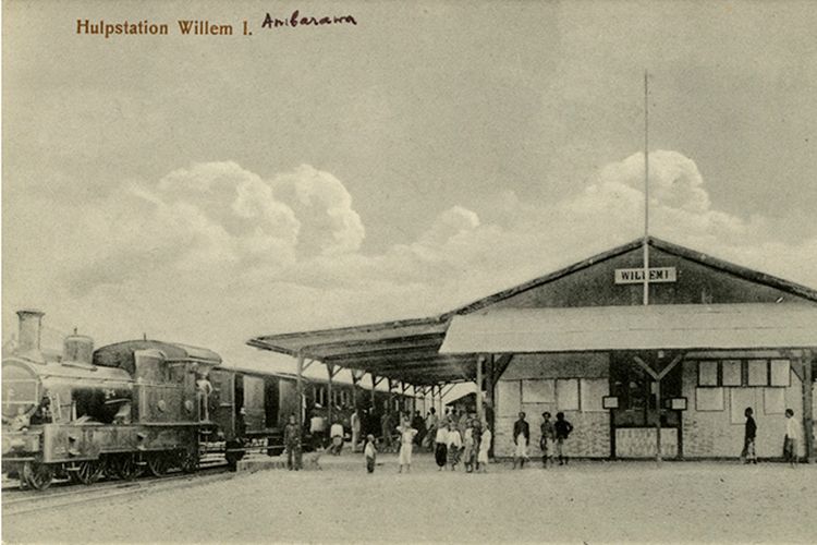 Stasiun Ambarawa sekitar tahun 1905.