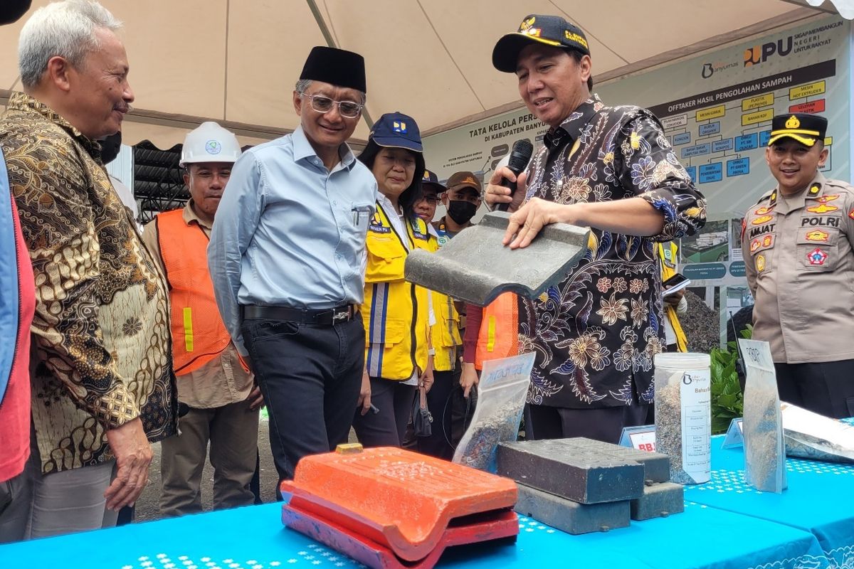 Terkesan Cara Banyumas Kelola Sampah, Menteri PU Minta Daerah Lain Tiru