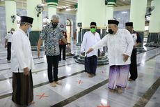 Tak Terapkan Shalat Jumat 2 Gelombang, Masjid Agung Semarang Batasi Jumlah Jemaah