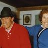 Ultah ke-75, Arnold Schwarzenegger Unggah Foto Mesra dengan Ibu