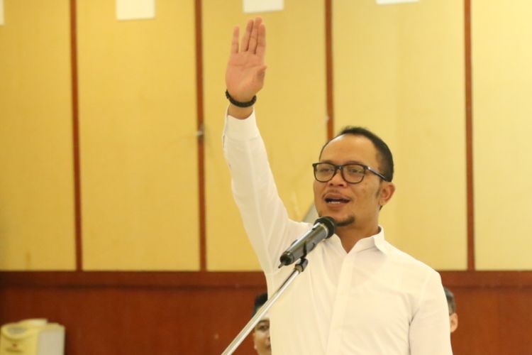 Menteri Ketenagakerjaan Hanif Dhakiri saat memberikan pengarahan kepada 277 CPNS di Ruang Serbaguna Kemnaker, Jakarta, Senin (8/4/2019).