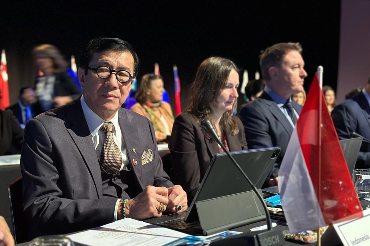 Menteri Hukum dan Hak Asasi Manusia (Menkumham) Yasonna Laoly saat memimpin delegasi Indonesia dalam forum Bali Process di Adelaide, Australia, Jumat (10/02/2023).
