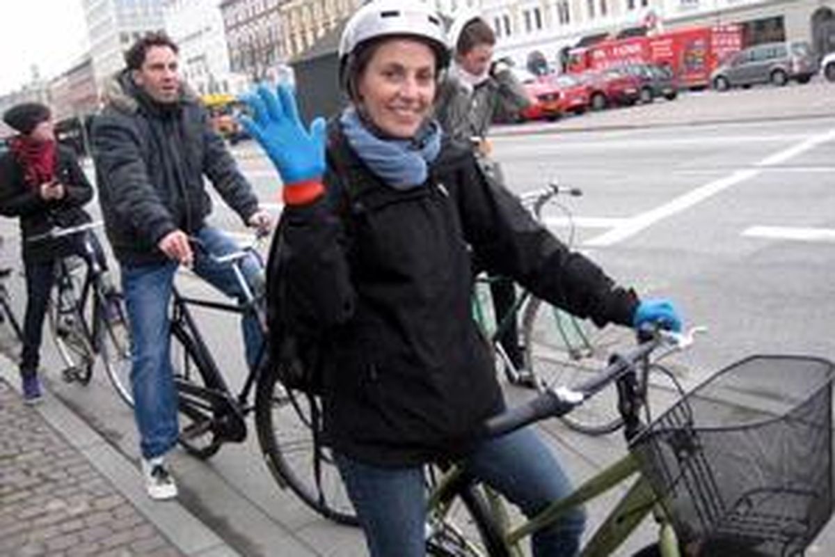 Warga Kopenhagen yang sehari-hari menggunakan sepeda sebagai sarana transportasi utama