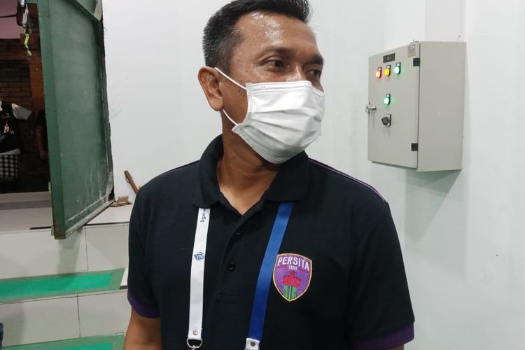 Pelatih Persita Tangerang, Widodo Cahyono Putro, ditemui usai timnya kalah 0-3 dari Persipura Jayapura dalam pekan ke-34 Liga 1 2021-22 di Stadion Kompyang Sujana, Denpasar, Bali, Kamis (31/3/2022).