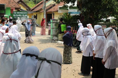 Epidemiolog Minta Santri yang Alami Gejala Covid-19 Tak Ragu Lapor ke Pesantren