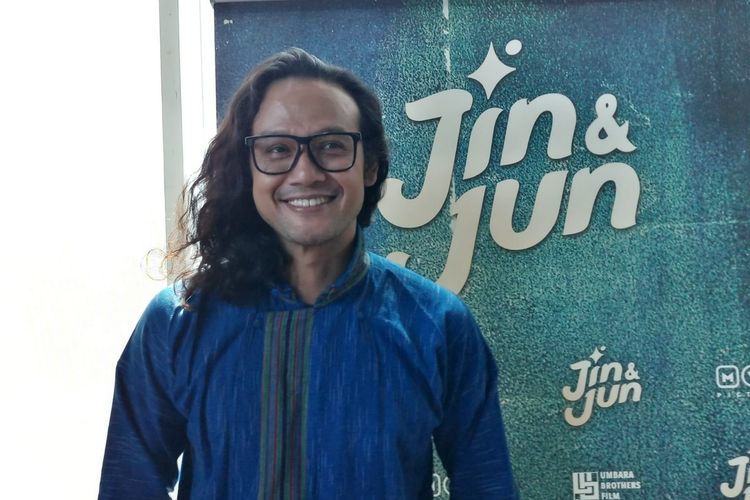 Dwi Sasono dalam jumpa pers film Jin & Jun di kawasan Setiabudi, Kuningan, Jakarta Selatan, Jumat (19/8/2022).