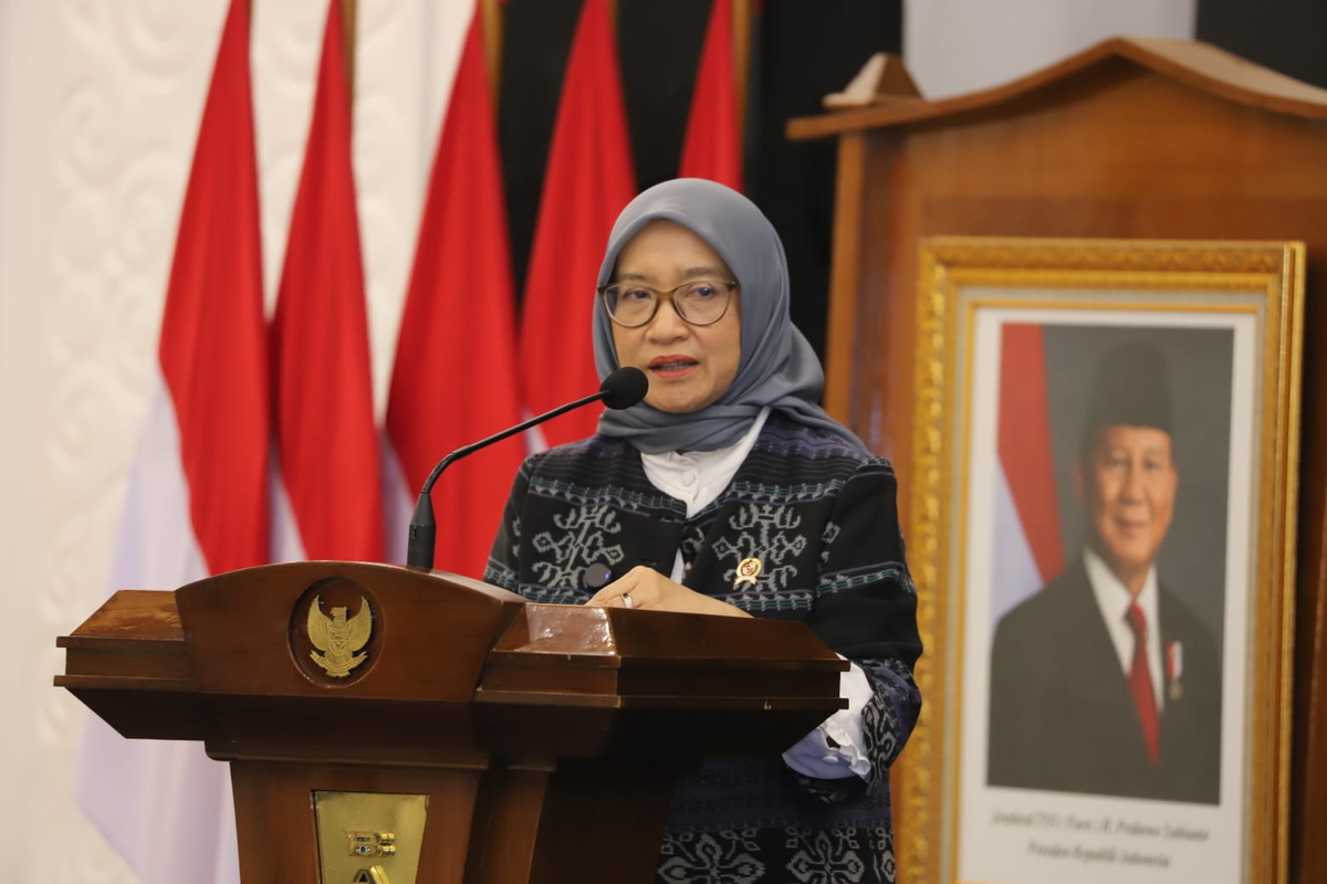 Menteri Pendayagunaan Aparatur Negara dan Reformasi Birokrasi (PANRB) Rini Widyantini dalam acara Kolaborasi Satu Data Indonesia untuk Pembangunan Pusat dan Daerah di Kantor&nbsp;Kementerian Perencanaan Pembangunan Nasional (PPN)/Badan Perencanaan Pembangunan Nasional (Bappenas), Senin (26/1/2026).