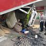 Rem Blong, Truk Tronton Tabrak SPBU di Ngawi hingga Roboh