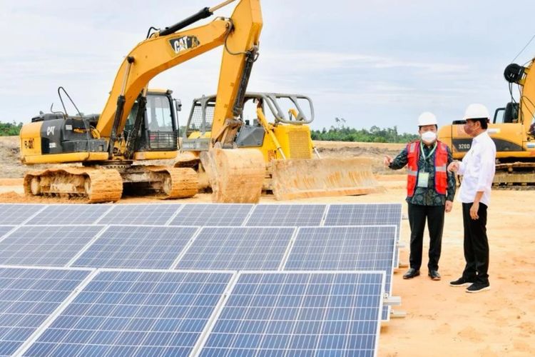 Presiden Jokowi usai melakukan groundbreaking Kawasan Industri Hijau di Kalimantan Utara