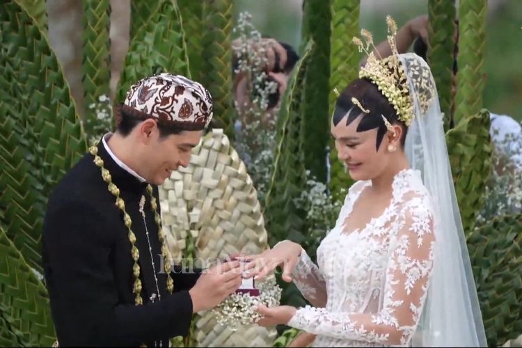 Pernikahan Luna Maya dan Maxime Bouttier berlangsung di Hotel Vomo Shambhala Estate, Bali, pada Rabu (7/5/2025) sore ini.