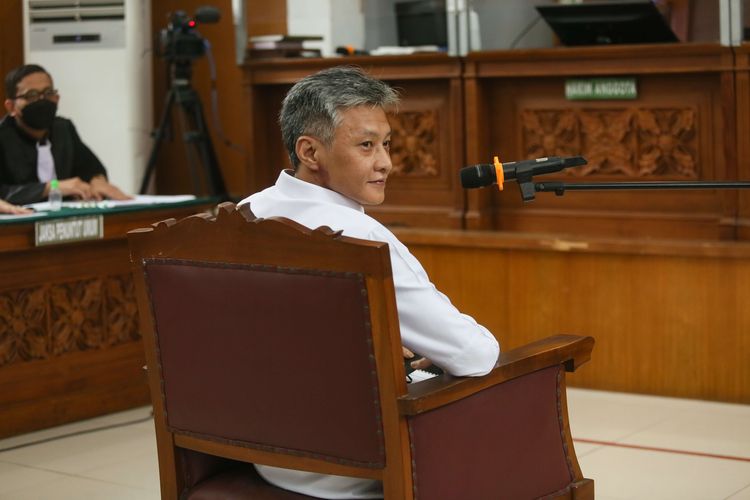 Foto stok: Terdakwa Brigjen Hendra Kurniawan menjalani sidang di Pengadilan Negeri (PN) Jakarta Selatan.
