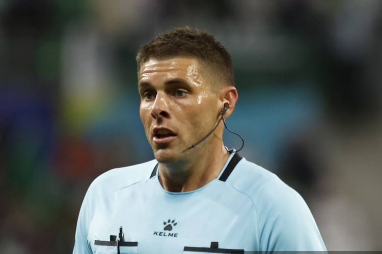 Wasit Piala Dunia Dituding Tunjukkan Gestur Supremasi Kulit Putih, Ini Hasil Investigasi FIFA
