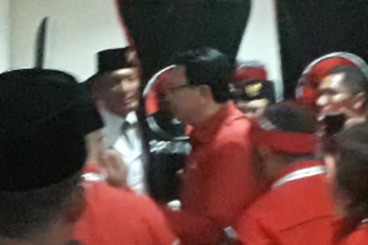 Mantan Gubernur DKI Jakarta Basuki Tjahaja Purnama alias Ahok menghadiri kongres kelima Partai Demokrasi Indonesia Perjuangan yang digelar si Hotel Grand Inna Bali Beach, Sanur, Kamis (8/8/2019).