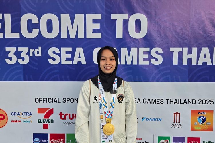 Luluk Diana Tri Wijayana mempersembahkan medali emas pertama bagi tim angkat besi Indonesia pada SEA Games Thailand 2025, Sabtu (13/12/2025). Ia tampil pada kelas women?s 48 kg.
