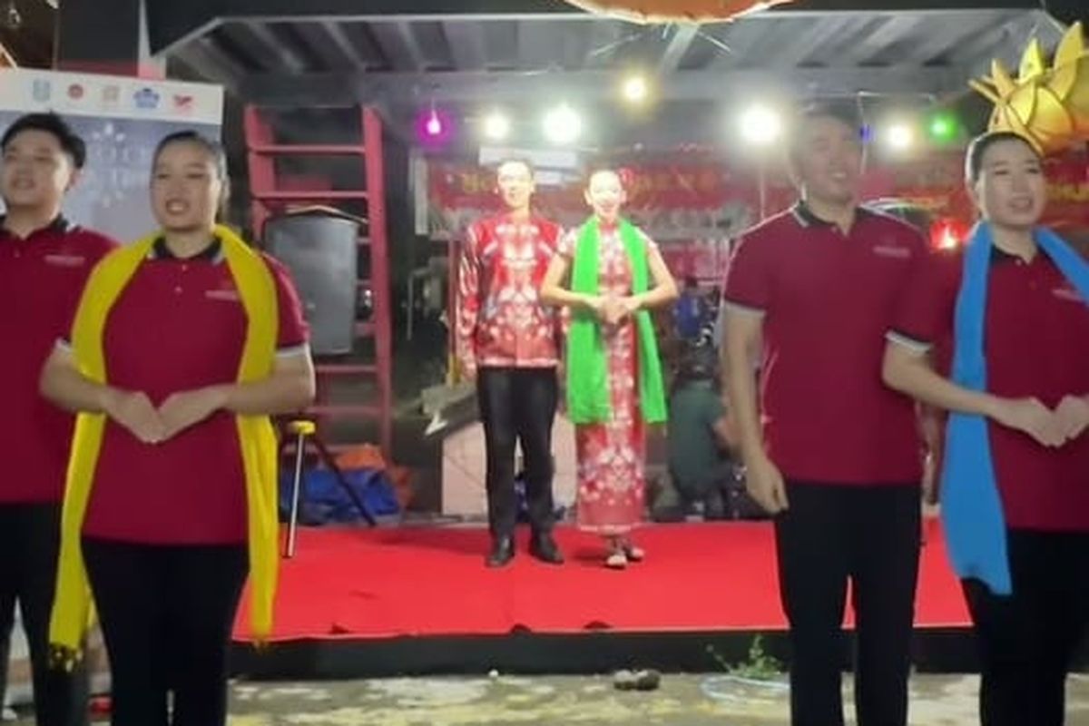 Kemeriahan jelang imlek di Kampung Pecinan Kapasan Dalam, Surabaya, pada Minggu (26/01/25).