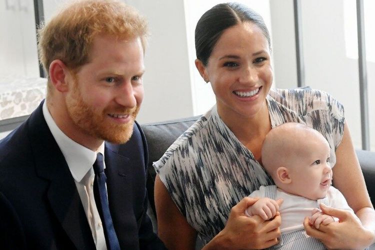 Pangeran Harry, Meghan Markle dan bayi Archie.