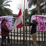 Mahasiswa dan Warga Bandung Demo di Gedung Sate, Tuntut Pemerintah Bersikap Netral
