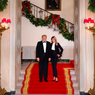 Donald Trump dan Melania Kompak Bergaya Formal dengan Tuksedo